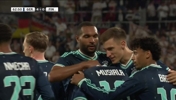 帕夫洛维奇做球，穆西亚拉停球转身+劲射破门一气呵成！